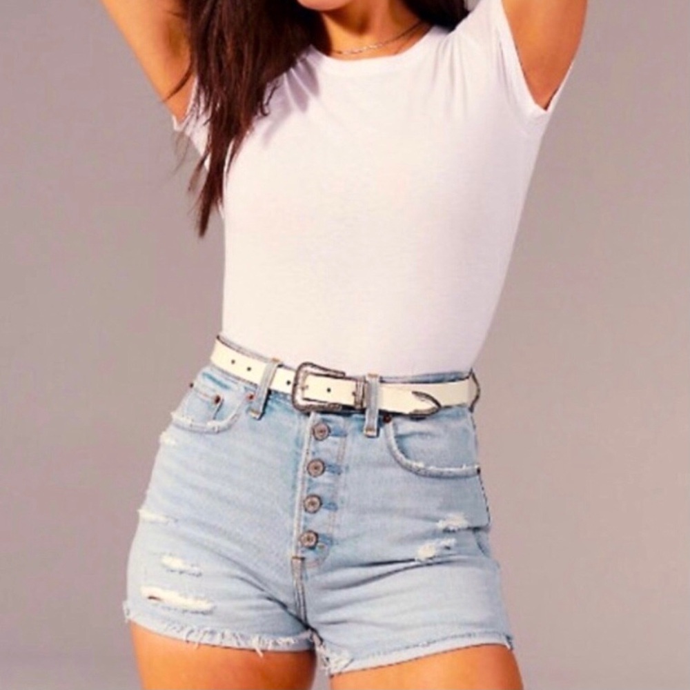 Abercrombie Fitch 2 (26) High Rise Mom Denim Shorts Curve Love Button Fly Light